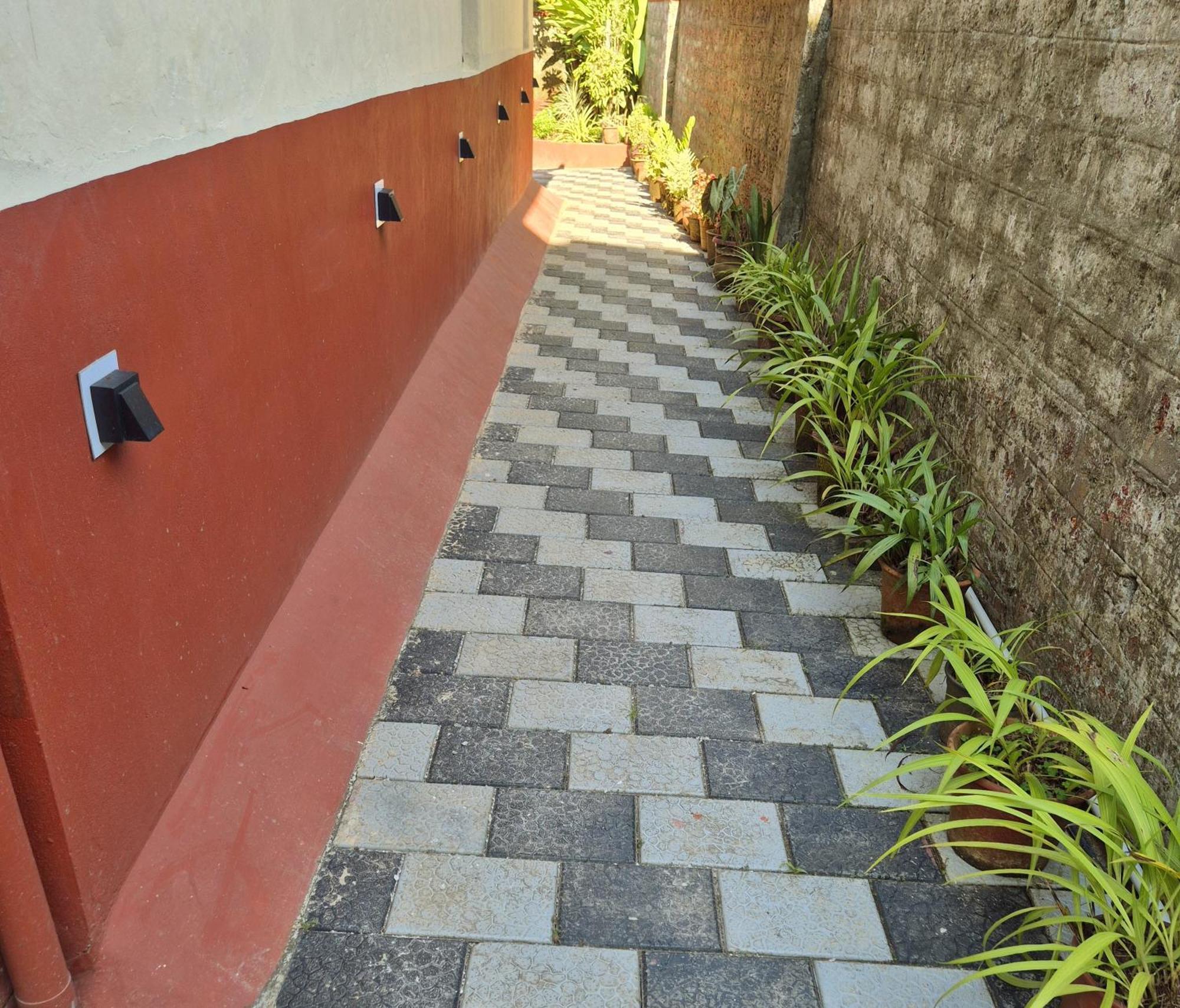 Sunny Smiles Homestay Mangalore Exterior foto